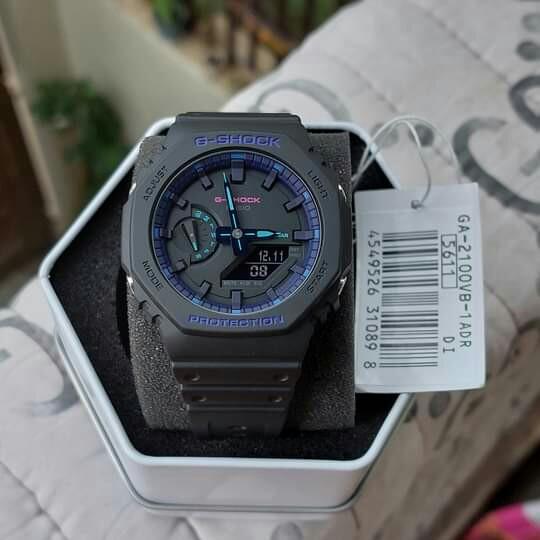 GA-2100VB-1ADR – ساعة يد كاسيو جي شوك ديجيتال أنالوج مقاومة للصدمات بسوار رزين وتصميم بنفسجي مميز للرجال