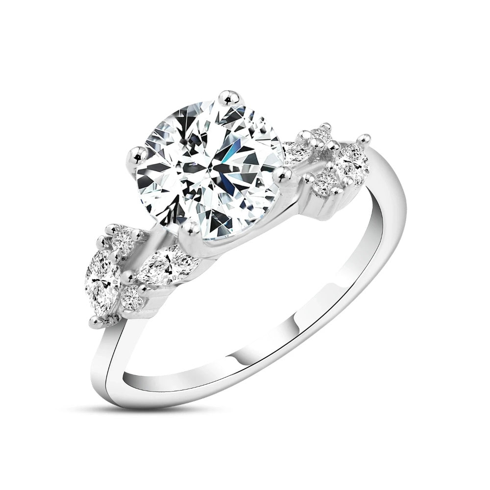 خاتم بريق الألماسة – فضة عيار 925 بحجر موزنايت