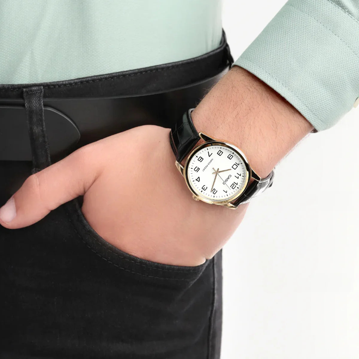 ساعة يد رجالي أنالوج كاسيو بسوار جلد