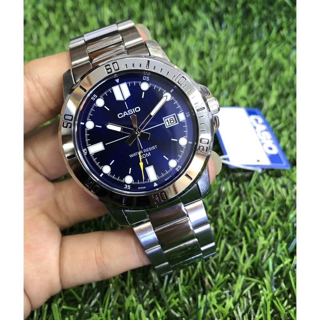Casio Men's Analog Stainless Steel Watch