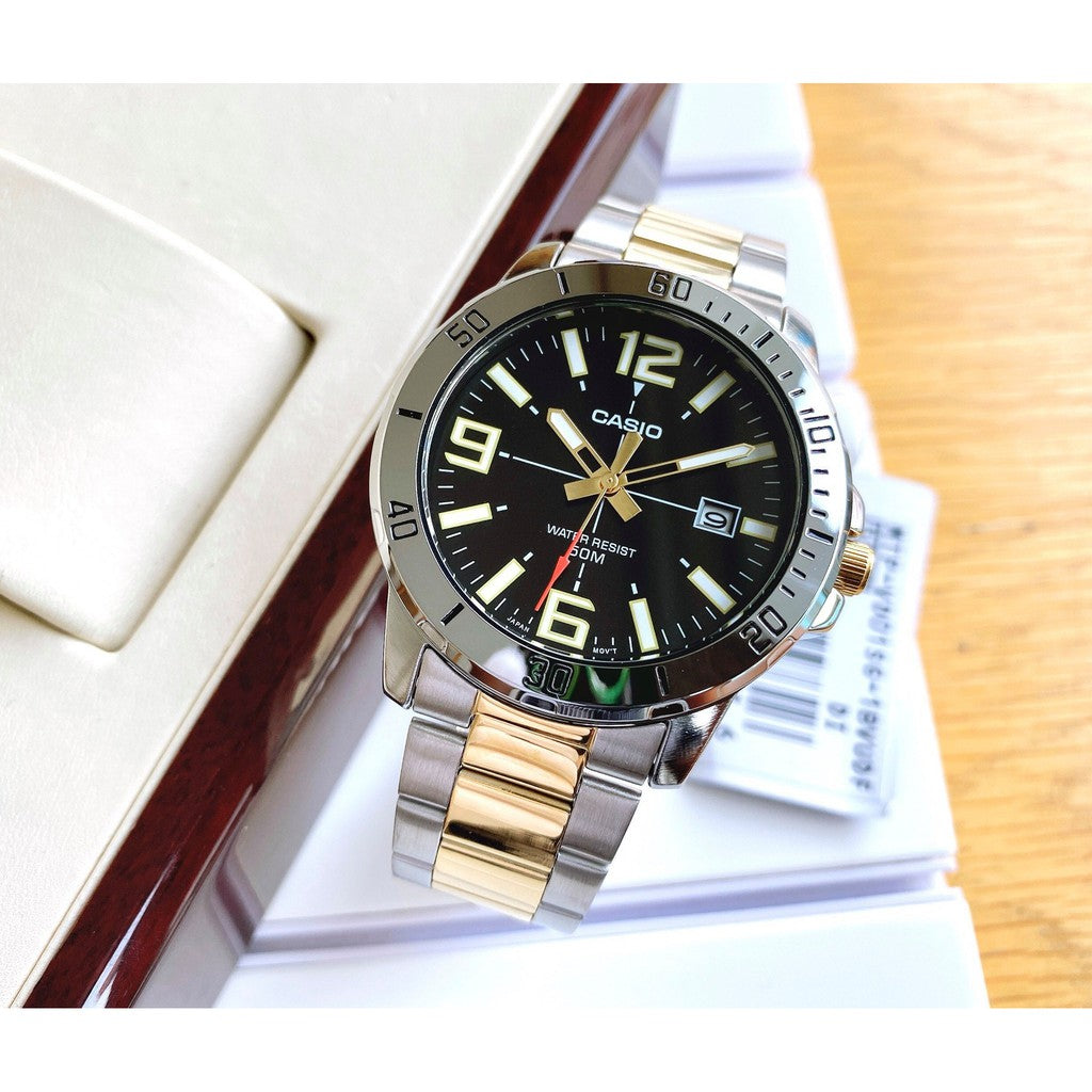 MTP-VD01SG-1B – ساعة يد كاسيو أنالوج رجالي بسوار ستانلس ستيل بلون فضي وذهبي