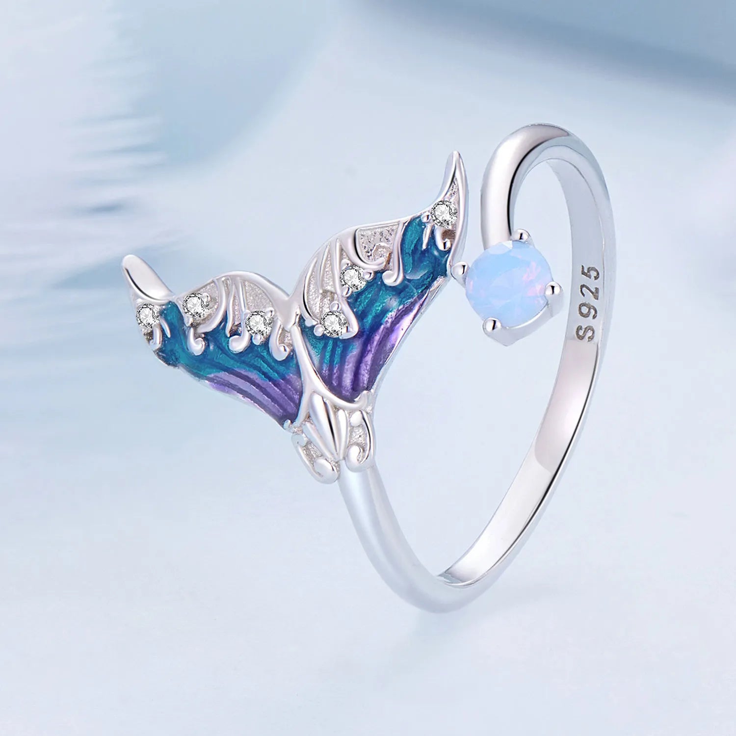 Mermaid Tail Ring – 925 Sterling Silver with Ocean-Inspired Design and Sparkling Stones