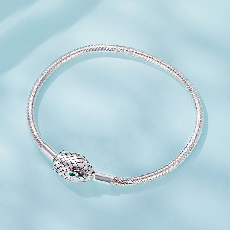 925 Silver Bracelet Adorned Sparkling Zircon Stone.