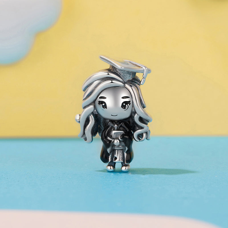 " Graduate Girl " 925 Silver Charm