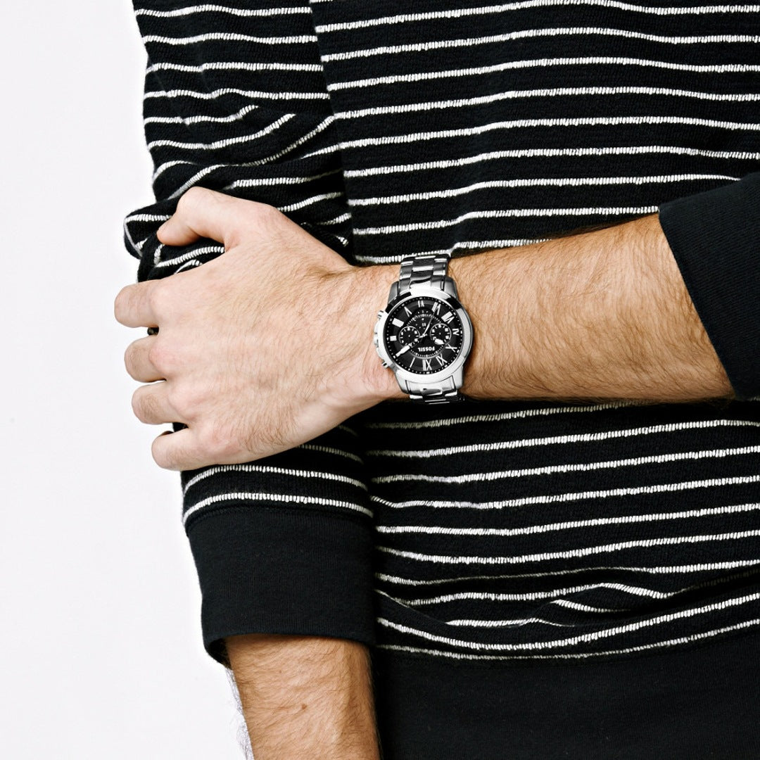 ساعة فوسيل كوارتز للرجال بسوار من الستانلس ستيل وميناء أسود FS4736