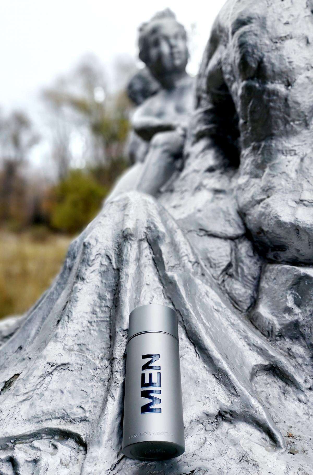 عطر كارولينا هيريرا 212 إن واي سي للرجال - او دو تواليت ، 100 مل