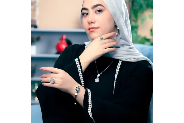 اطقم فضة نسائية 925 أنيقة وعصرية | فتحي ابراهيم للاكسسوارات