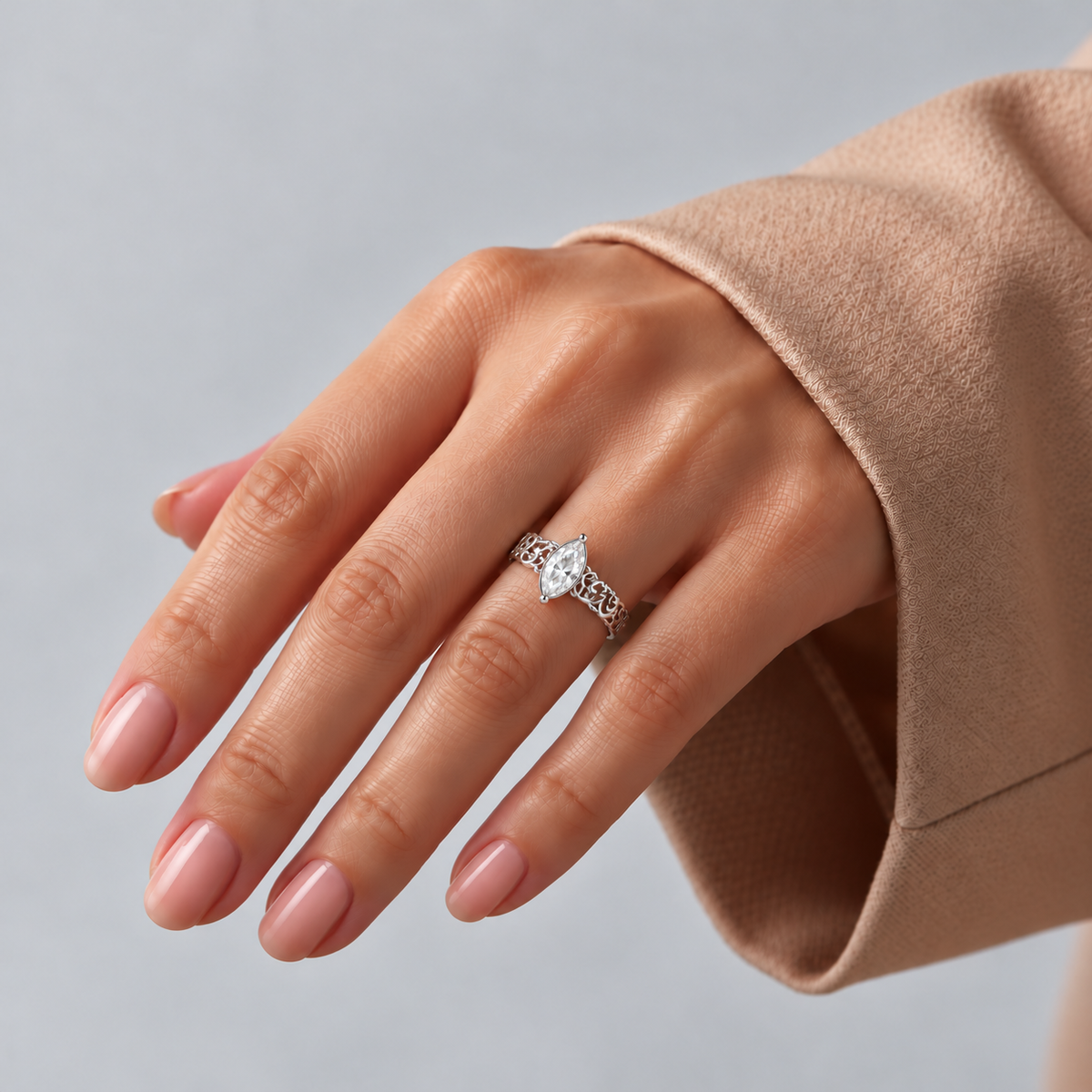 "Wa Inni La Ahwa Man Hawa Qalbi" White Stone Ring