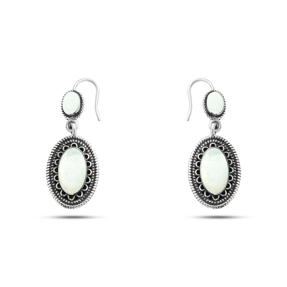 حلق بتصميم عربي فضه عيار 925 بيضاوي الشكل