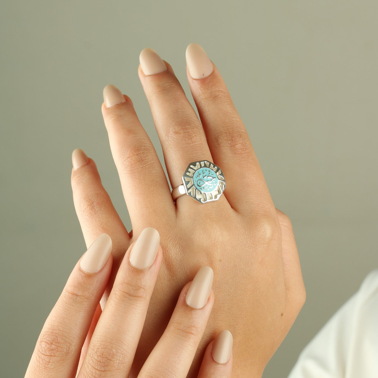 "Love " Elegant Arabic Design 925 Sterling Silver Ring"