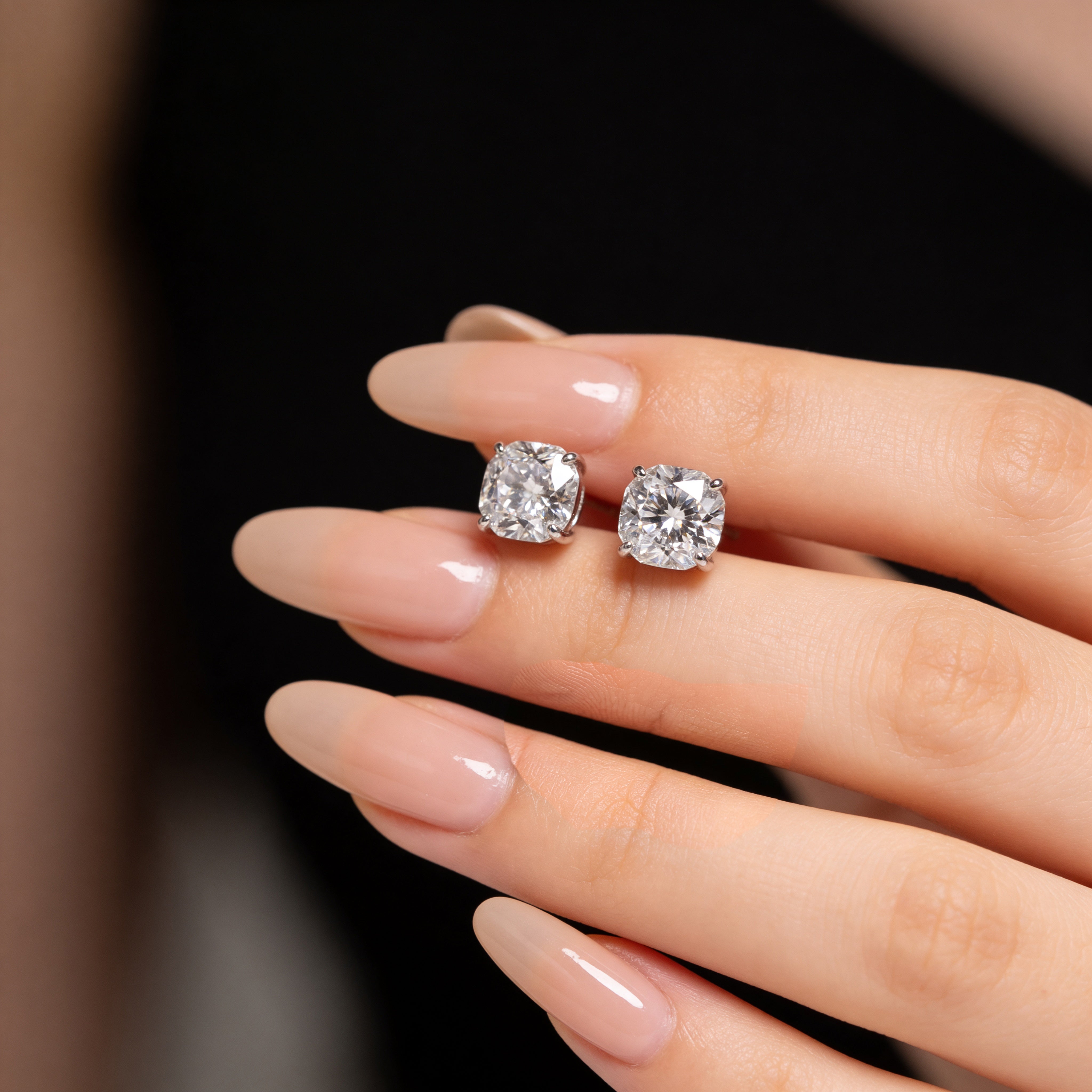 Delicate Screw-Back Stud Earrings with a Shiny Zircon Touch, 925 Silver