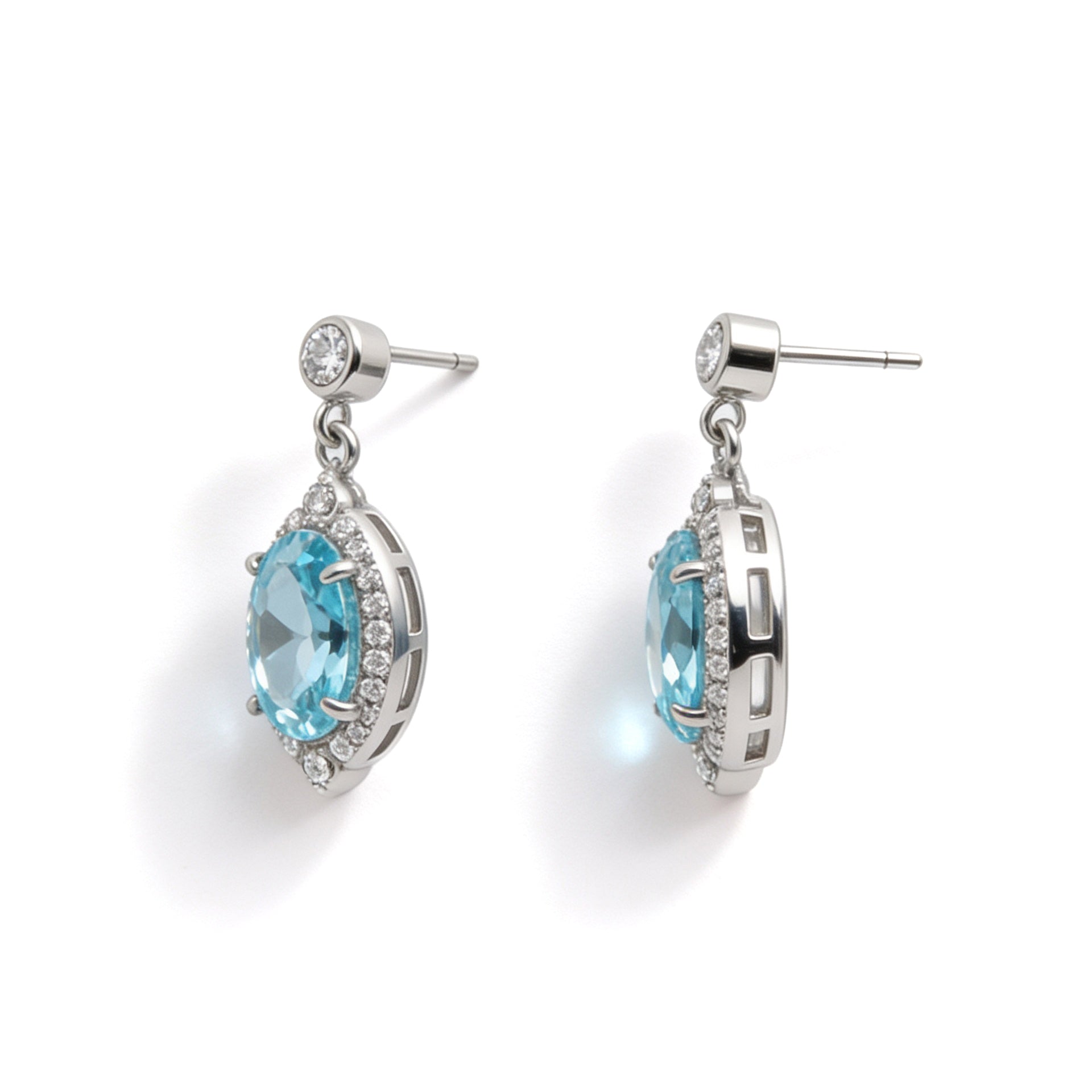 Elegant Screw-Back Earrings with a Light Blue Oval Ice-Crushed Stone, 925 Silver