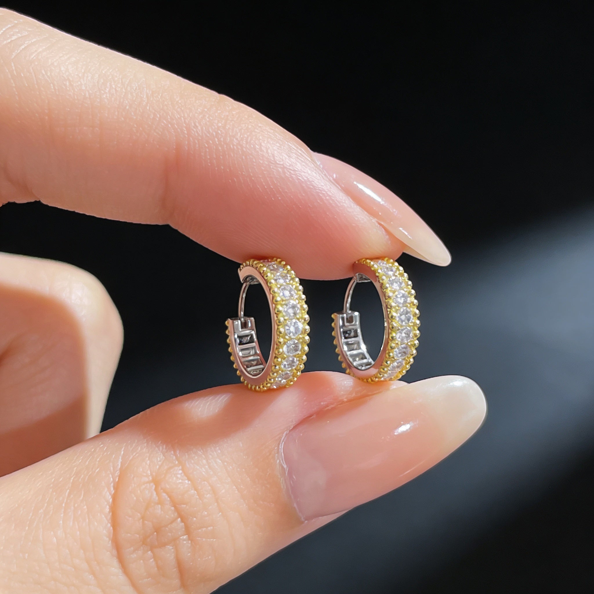 Gold Plated Hoop Earrings with Sparkling Stones – 925 Silver