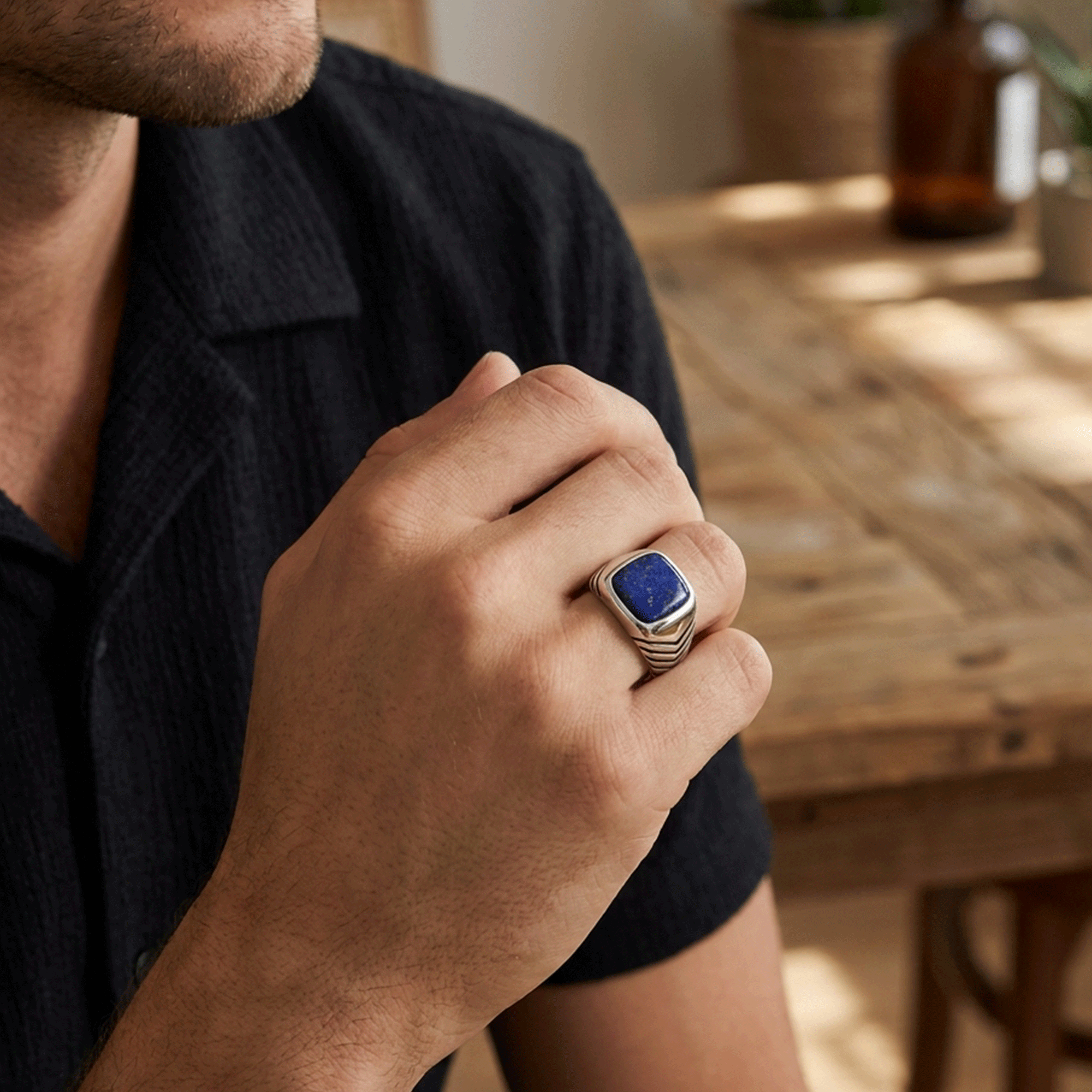 Men’s ring with a natural lapis lazuli stone, 925 silver.