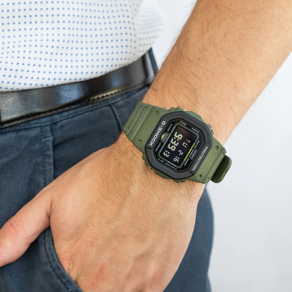 Casio G-SHOCK Men's Resin Digital Sport Watch