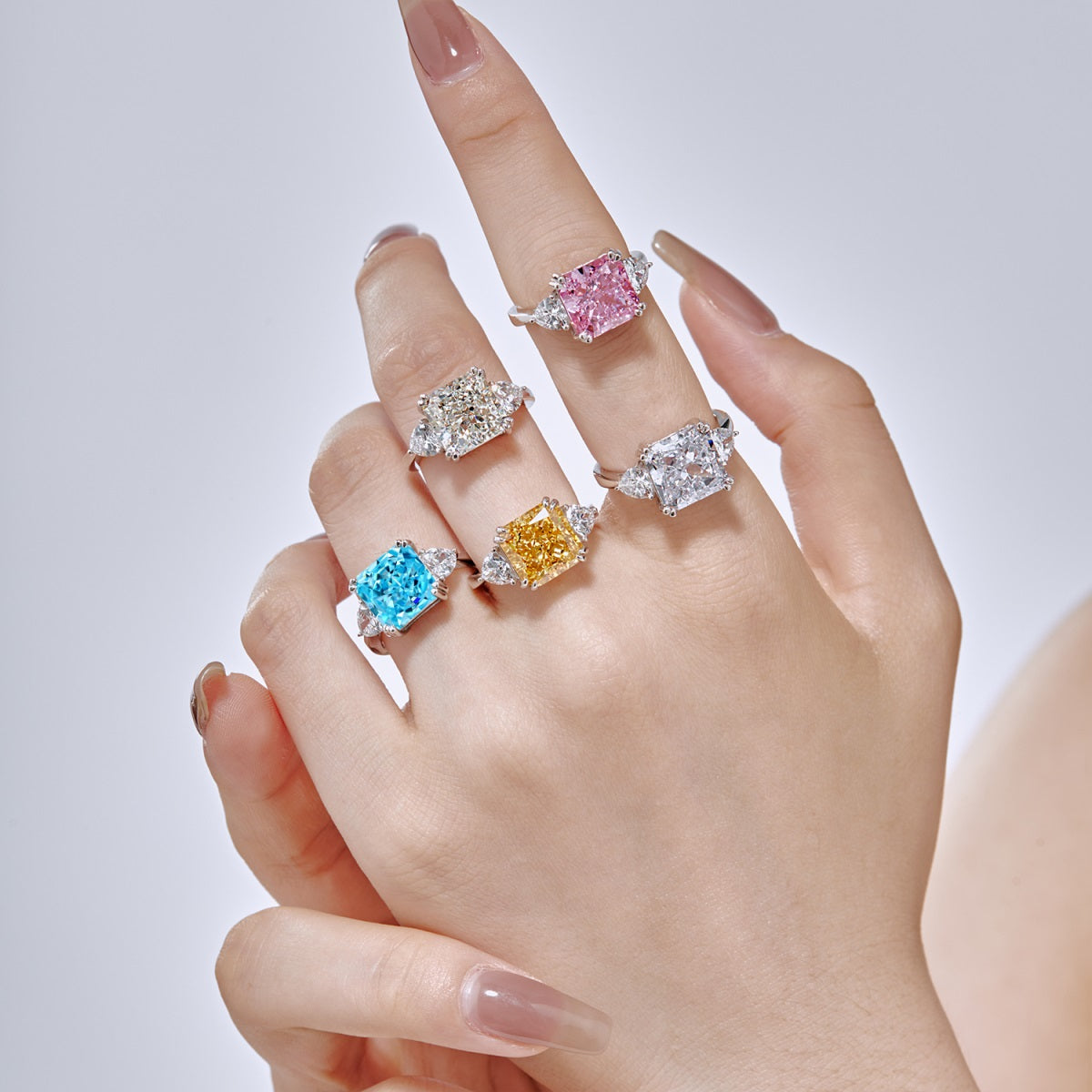 Ice Grandeur Ring – 925 Sterling Silver with Natural Crushed Ice Stone and Clear Side Accents
