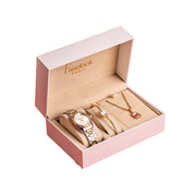 طقم هدايا فري لوك (ساعة يد فري لوك حريمي أنالوج ستانلس ستيل , عقد , انسيال)