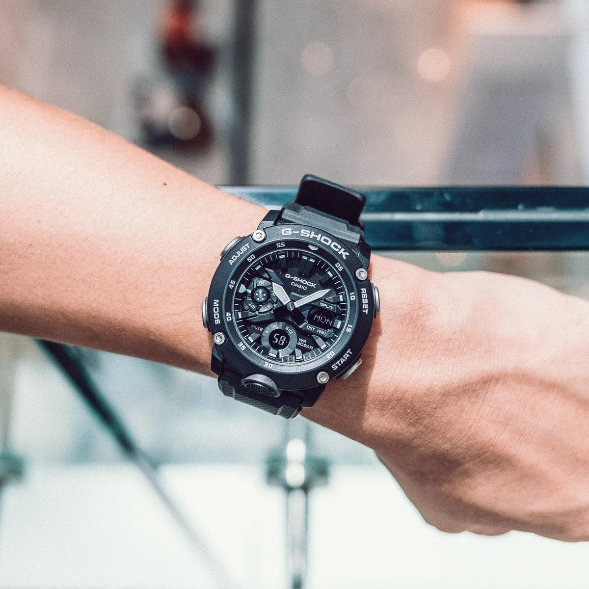  GA-2000S-1ADR - Casio G-Shock Men's Digital Sporty Casual Watch with Resin Strap