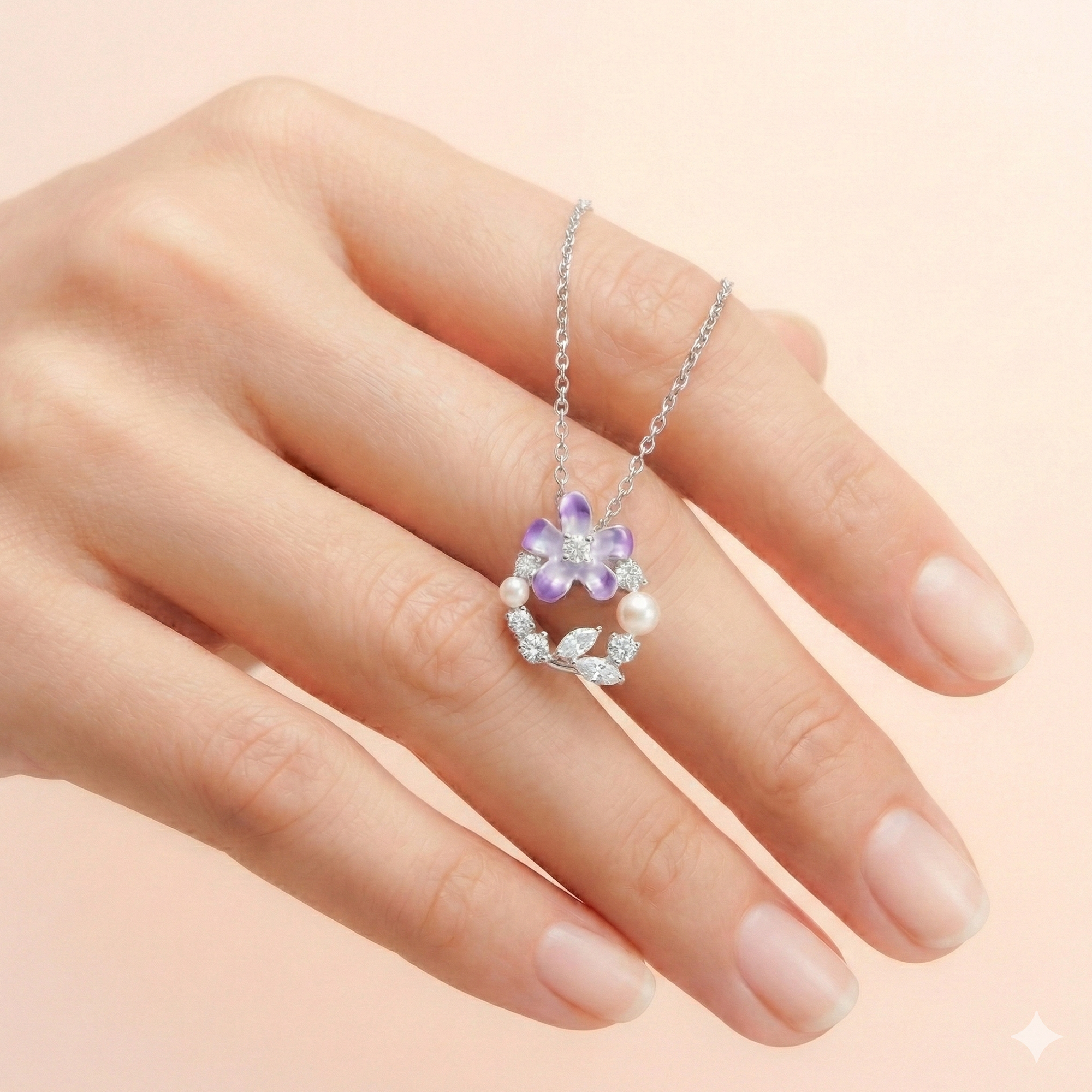 925 Silver Necklace – Floral Design with Pearls and Sparkling Stones