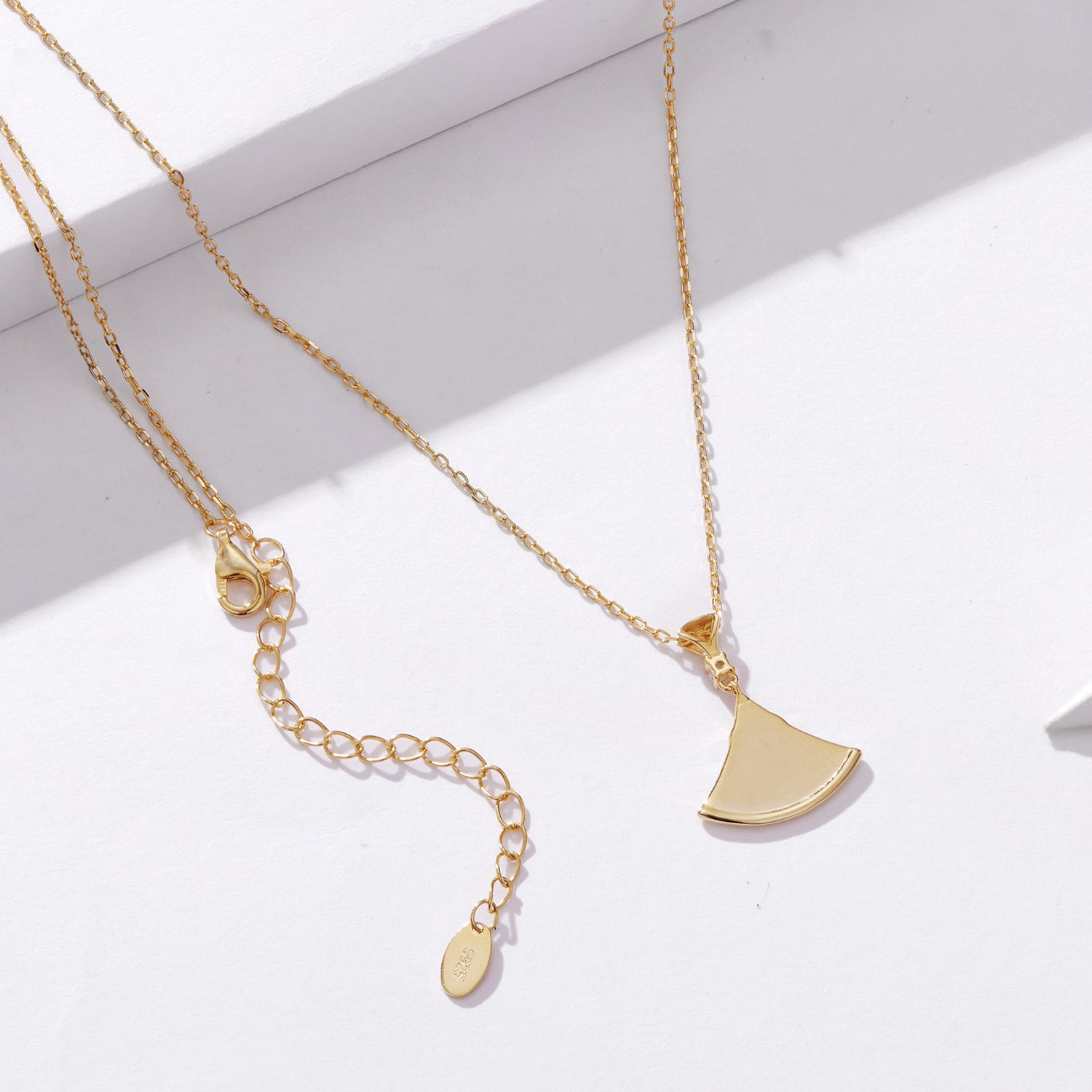 Gold-Plated 925 Silver Ancient Egyptian Lotus Flower Necklace with Zircon
