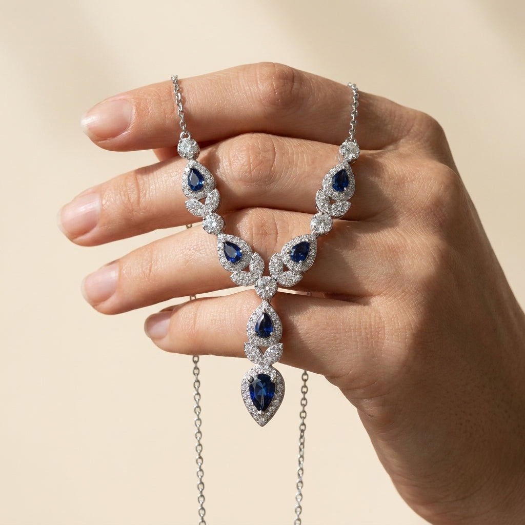 925 Silver Necklace with Blue Stone in a Luxurious Drop Design