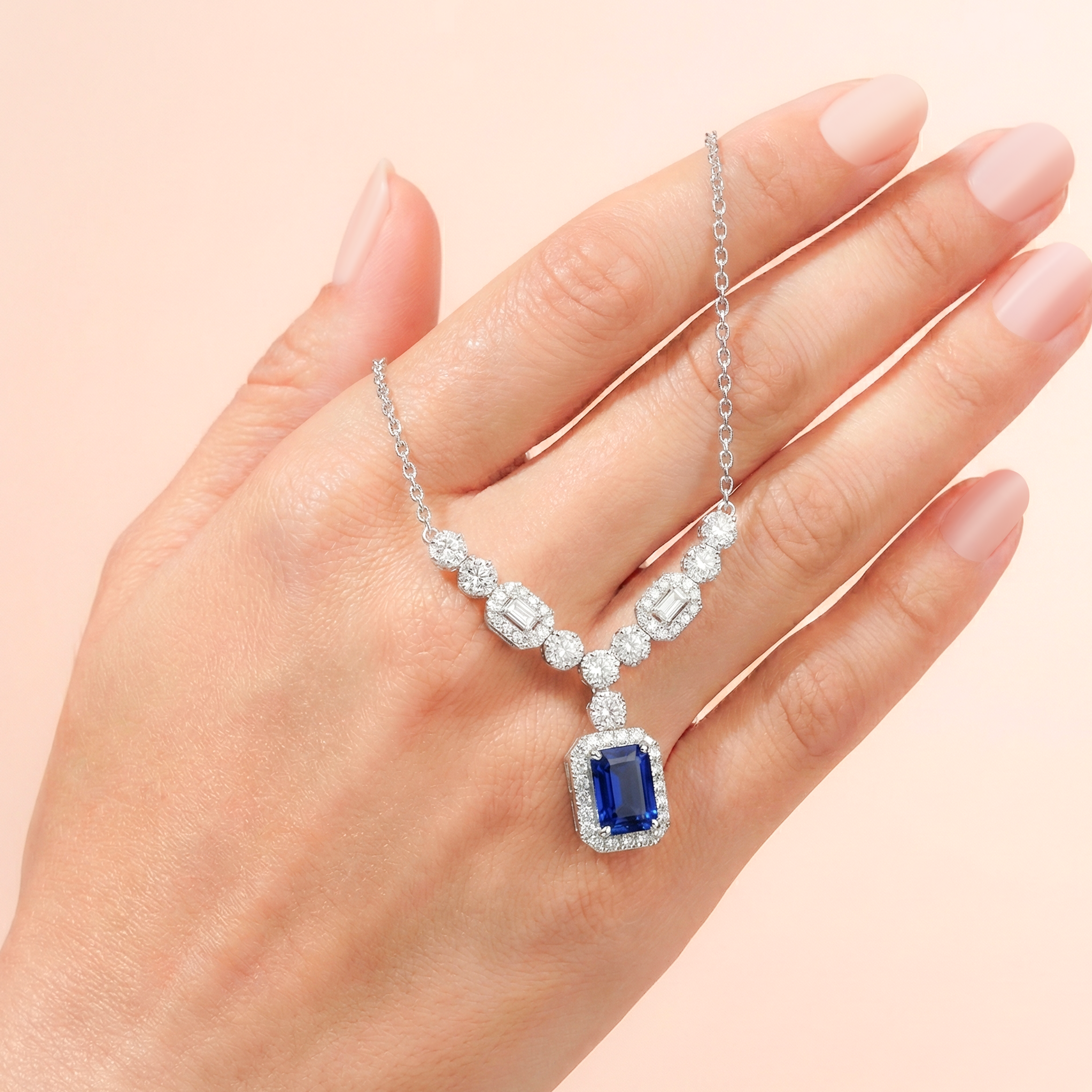 925 Silver Necklace – Royal Blue Stone with Sparkling Setting