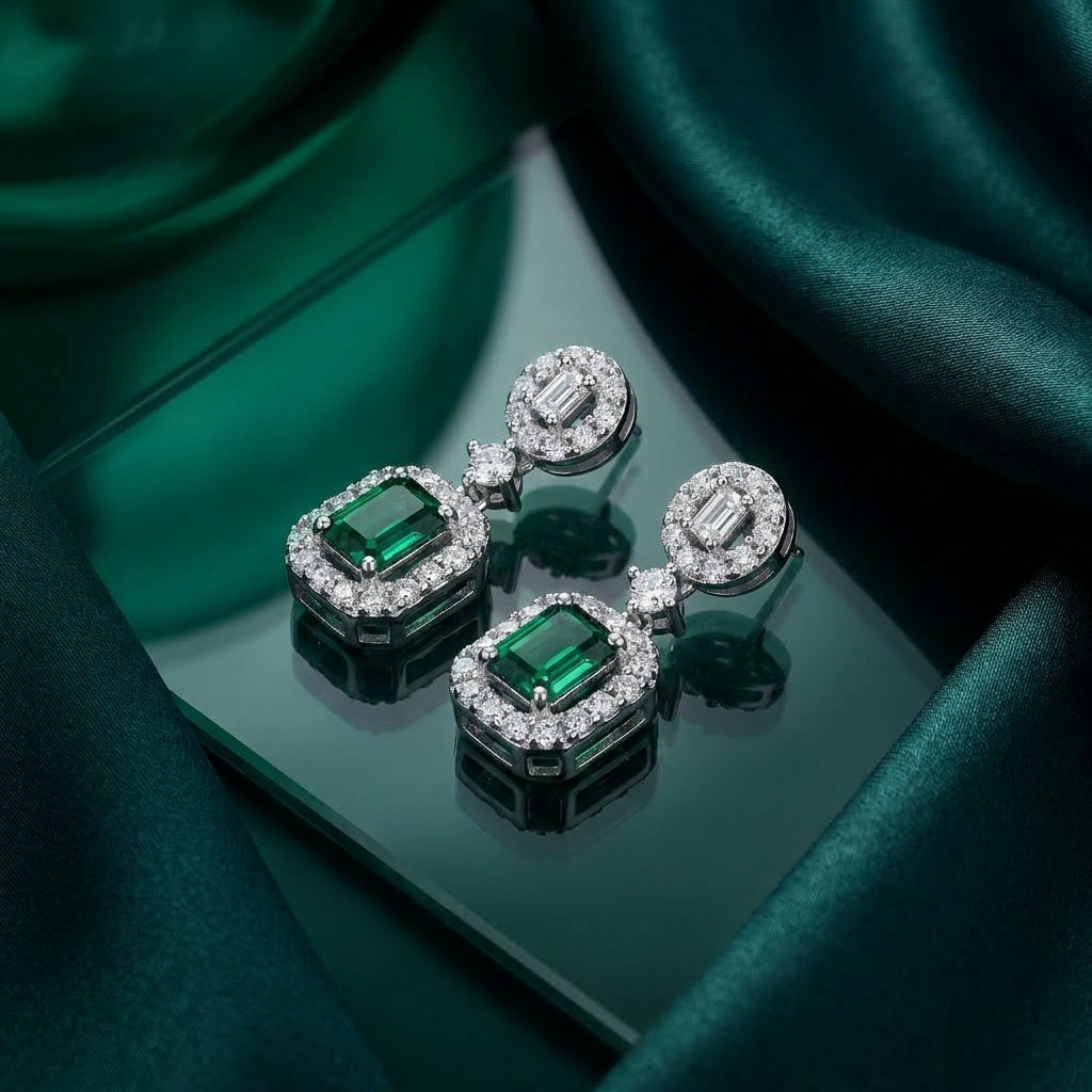 925 Silver Sparkling Green Earrings