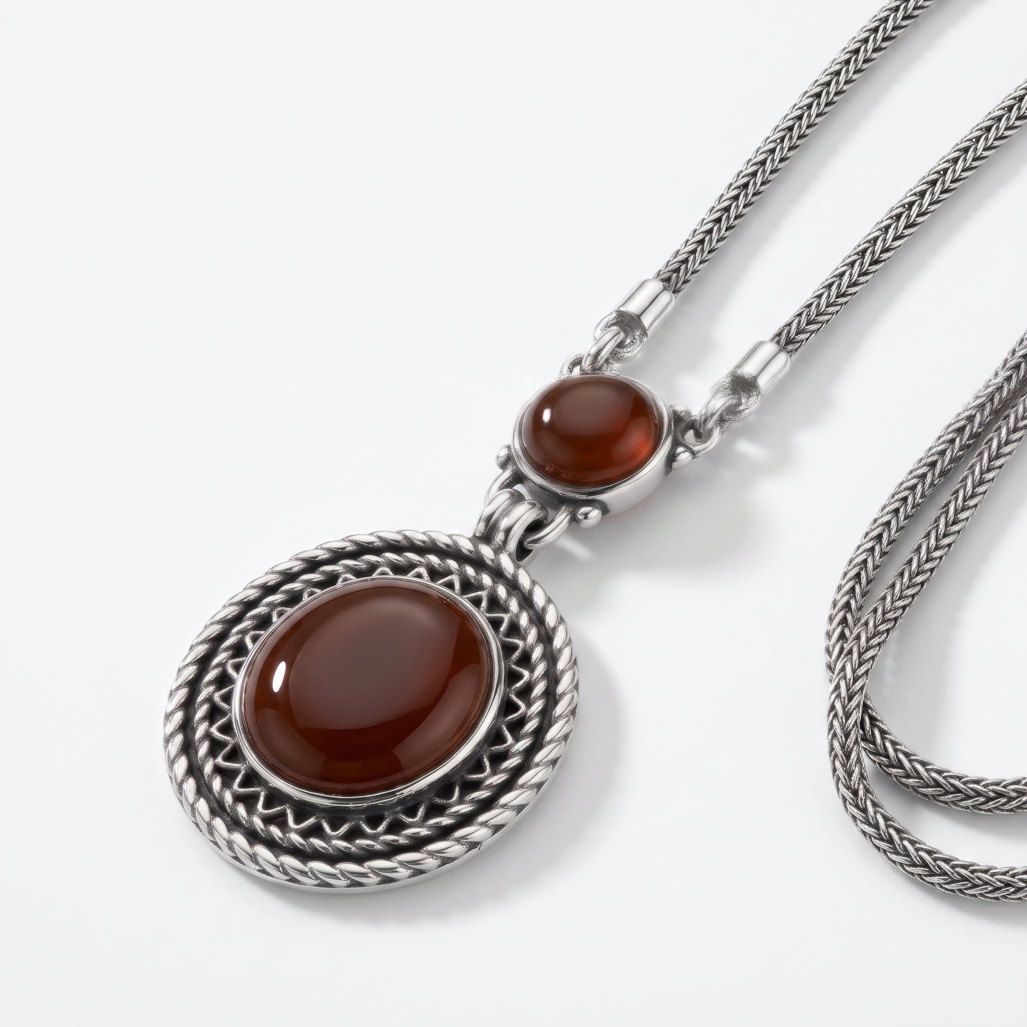 925 Silver Oval Red Agate Necklace – Heritage Design