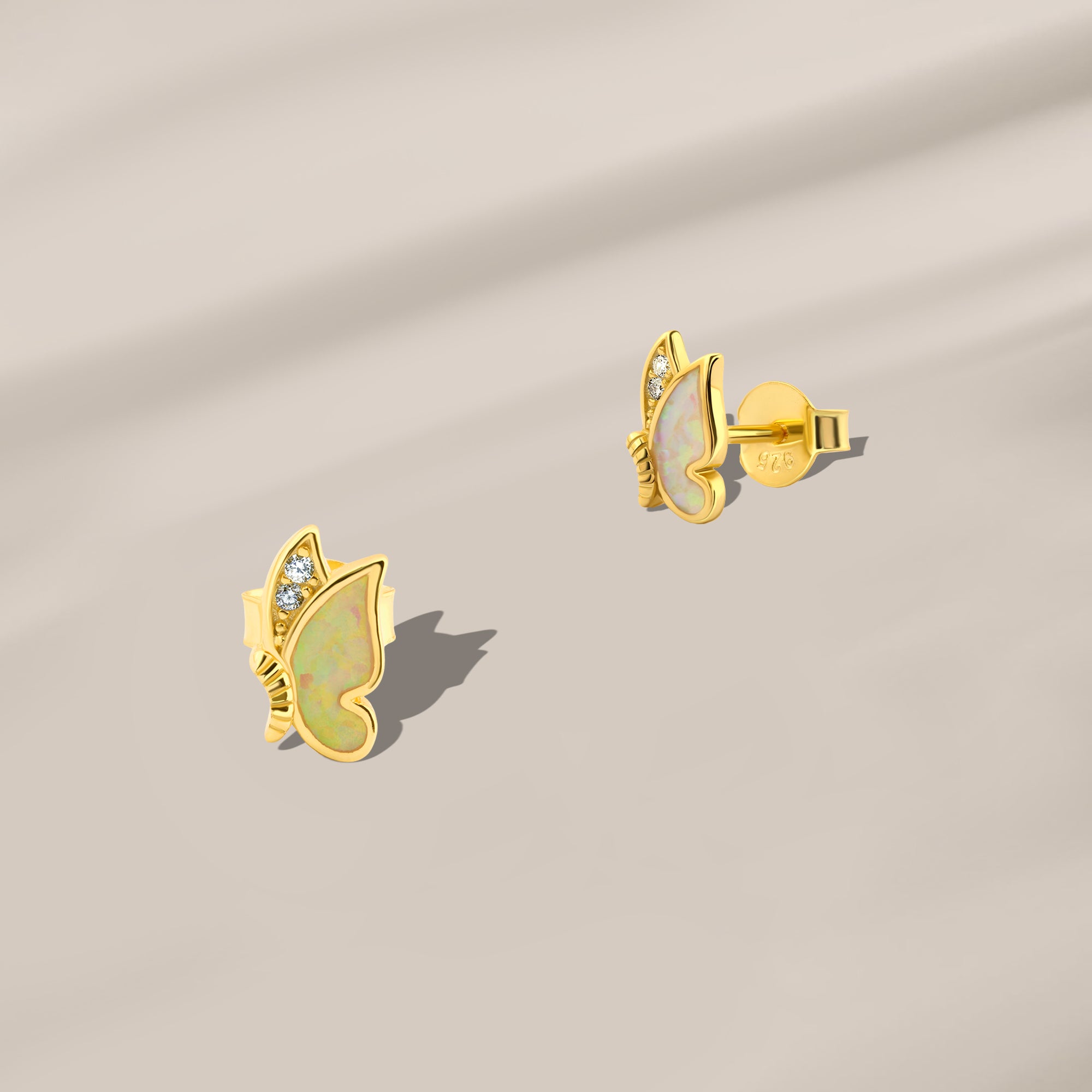 حلق فراشة لامعة -  فضه  925  مطلي ذهب