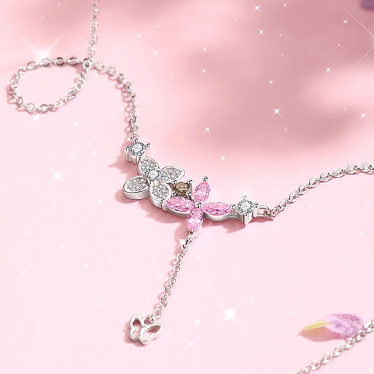 VAD032 - 925 Sterling Silver Necklace Adorned with Zircon Stones in the Shape of Flowers and Butterflies