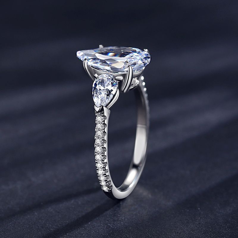 Zircon 925 Silver Ring