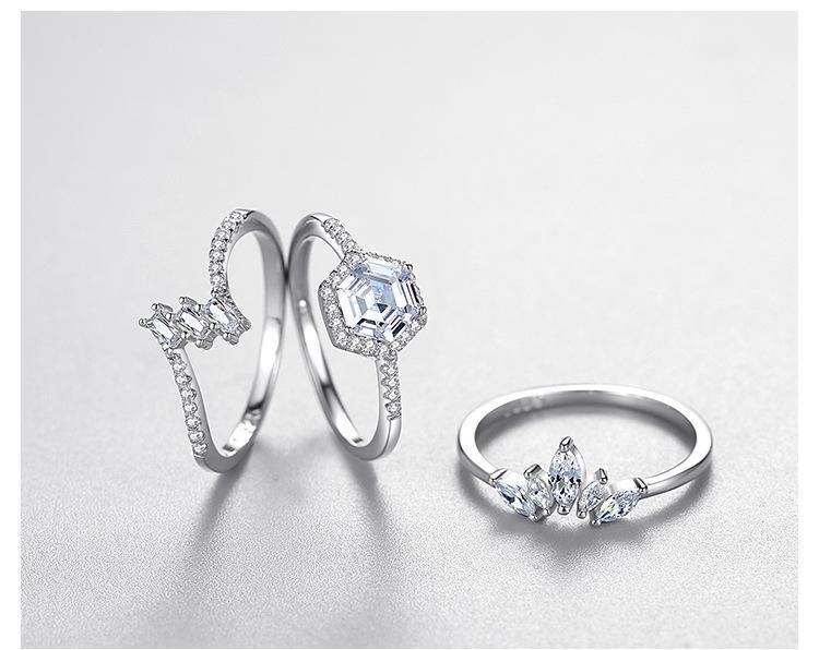 Zircon 925 Silver Ring