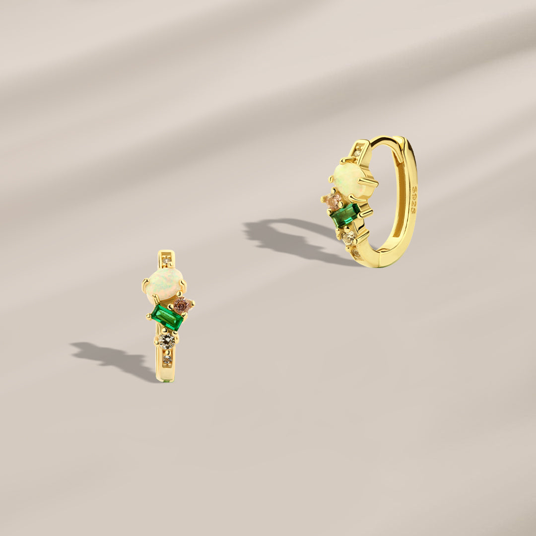 حلق فضة 925 مطلي ذهب بحجر أوبال وفصوص زركون