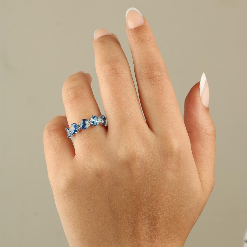Blue Elegance Row Ring – 925 Silver with Five Sparkling Blue Zircon Stones