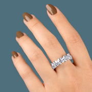 خاتم فضة عيار 925 بصف أحجار لامعة كبيرة