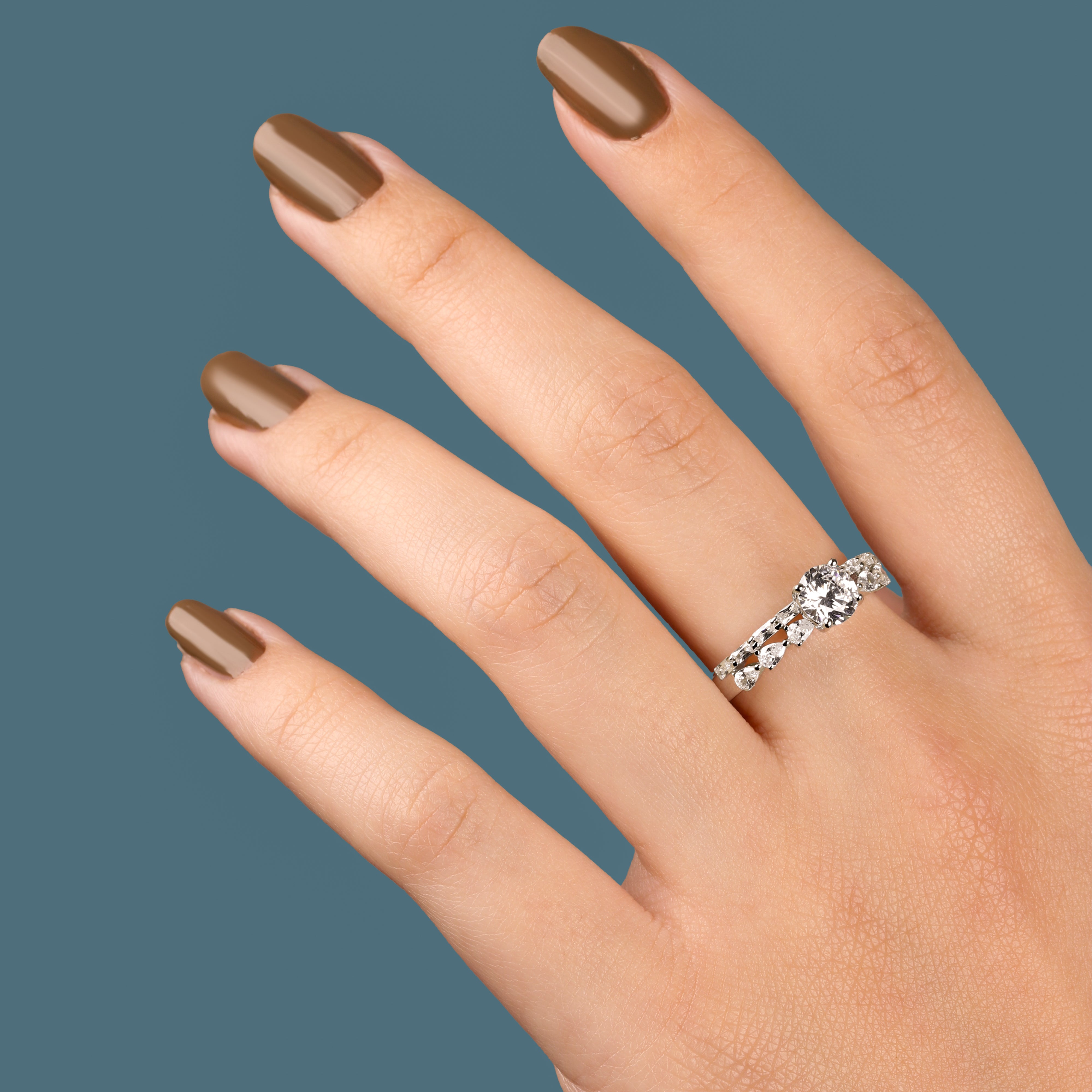 خاتم فضة عيار 925 بحجر كبير لامع