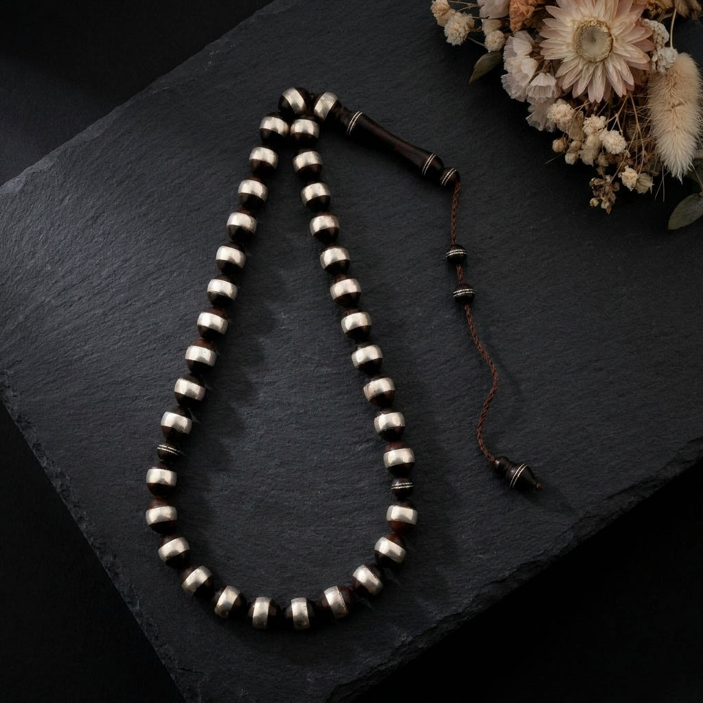 Lux Round Kook Prayer Beads with 999 Silver Inlay – 33 Beads – 5 mm