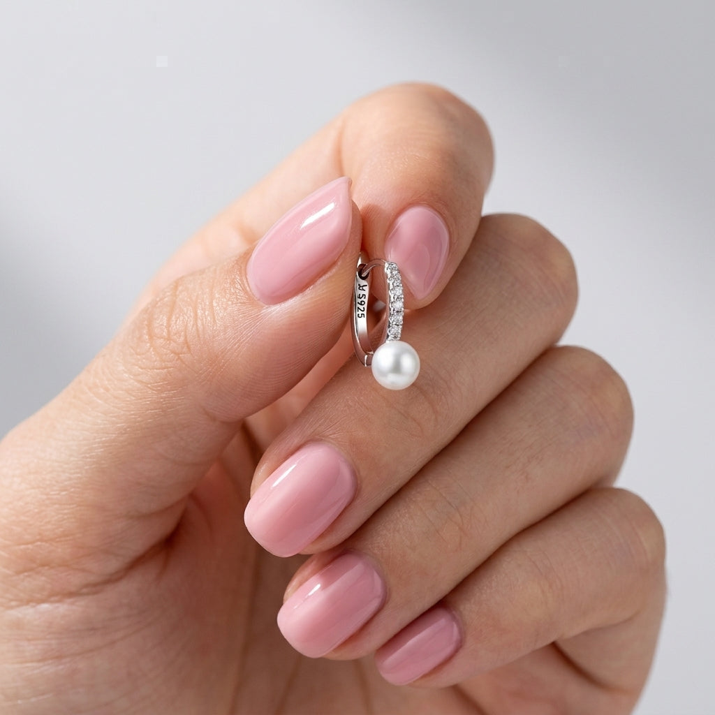 Classic Pearl Earrings in 925 Silver
