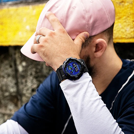 GA-700VB-1ADR - ساعة يد كاسيو جي شوك ديجيتال رياضية كاجوال بسوار رزين للرجال