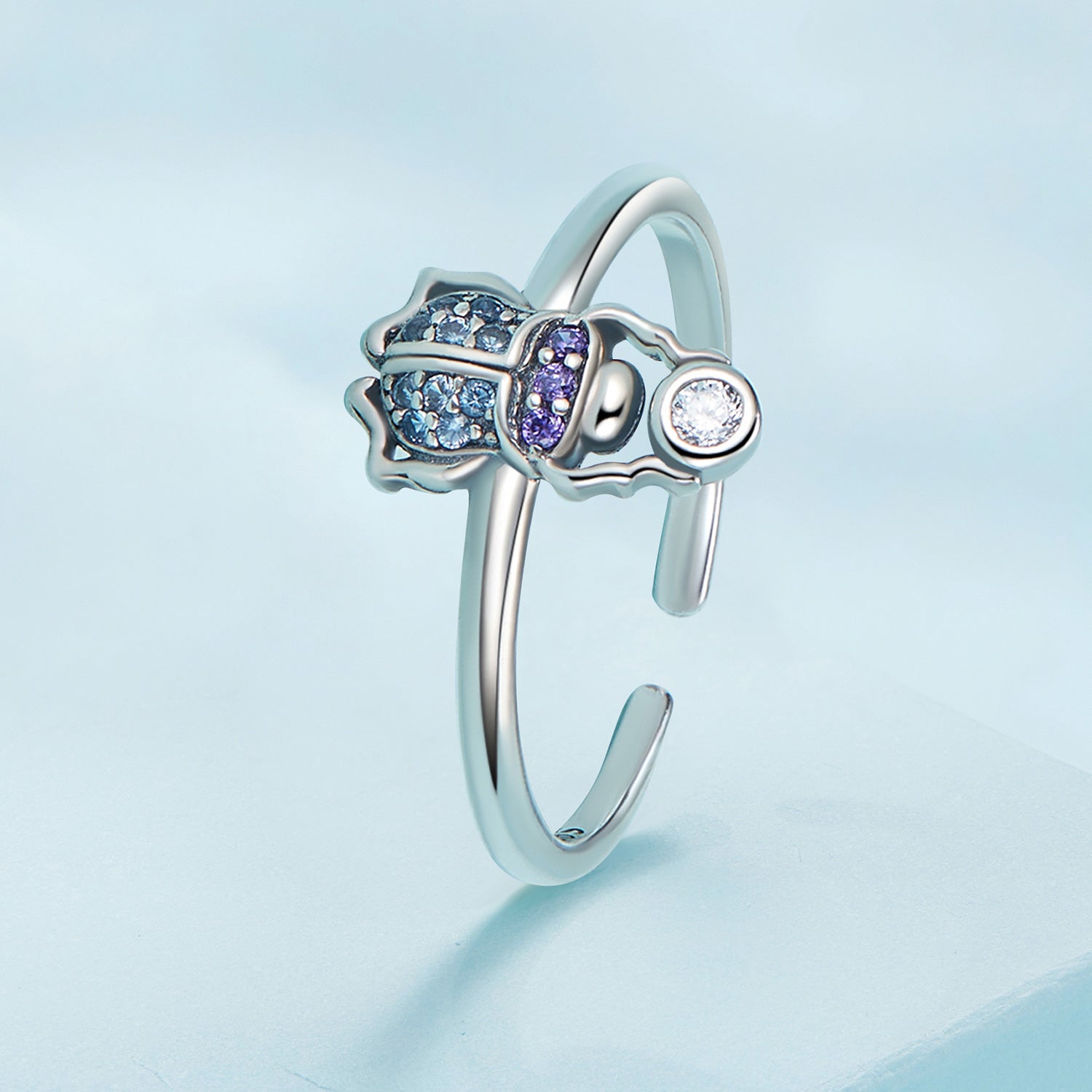 925 Silver Beetle Ring Adorned with Stones