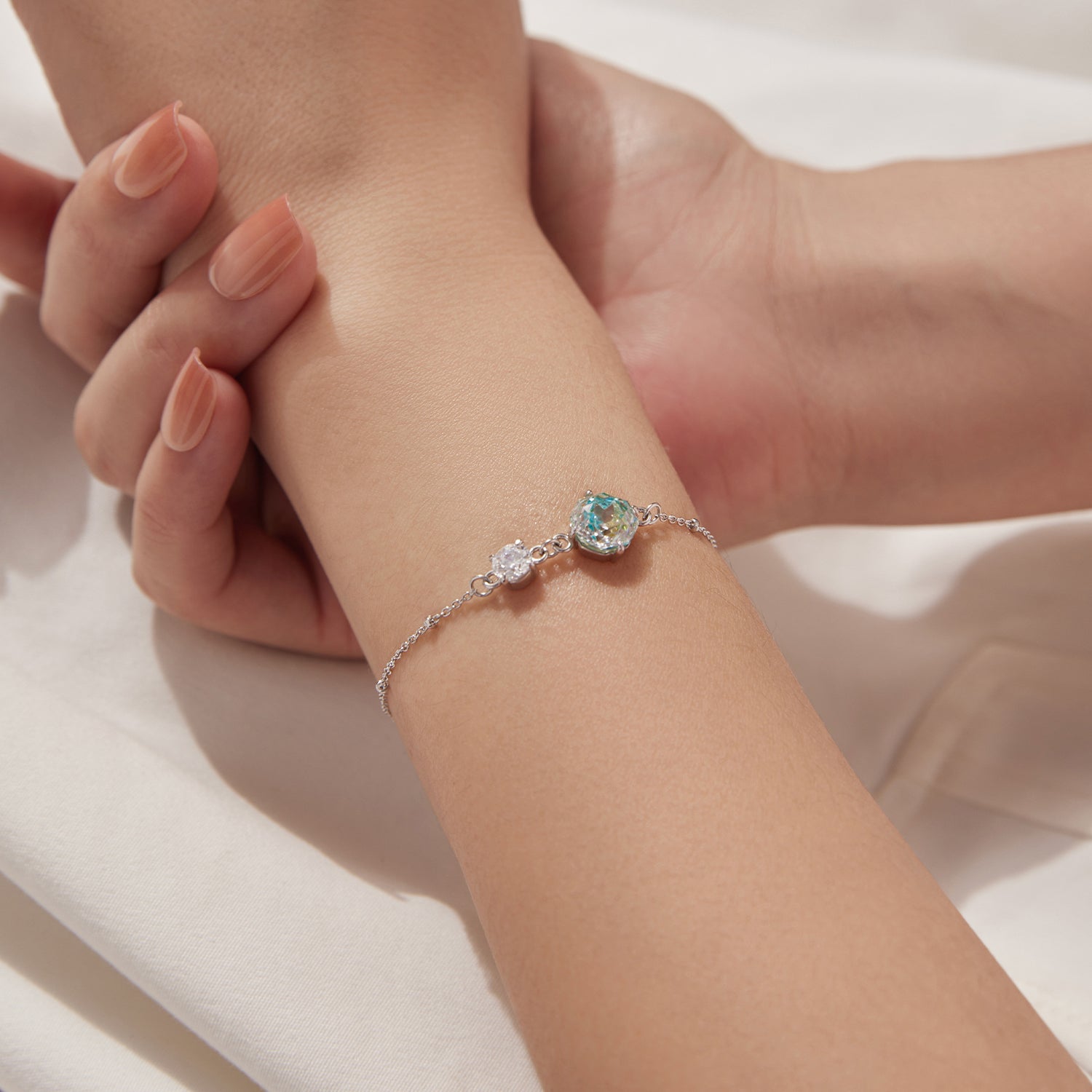 925 Sterling Silver Round Stone Bracelet