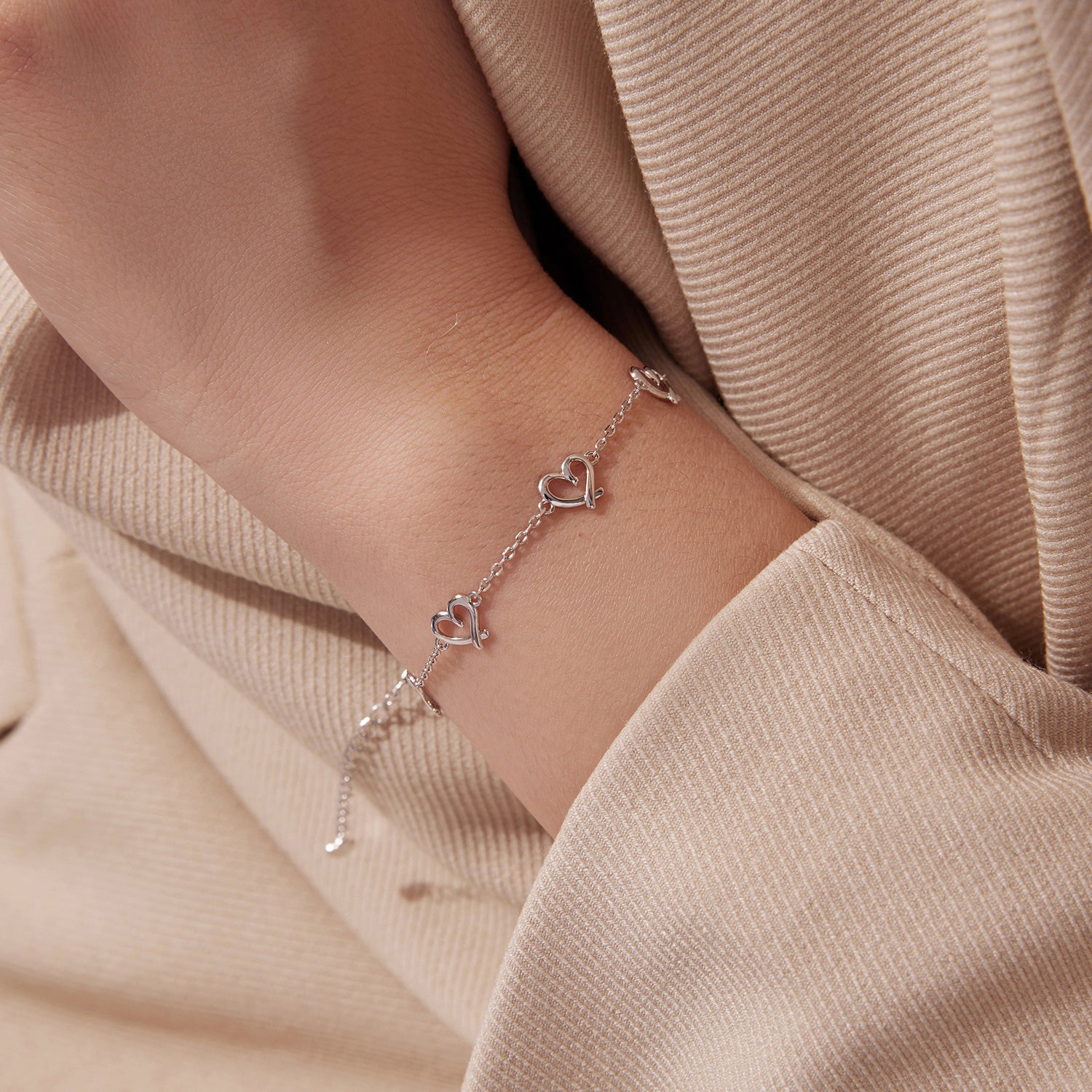925 Sterling Silver Open Heart Bracelet
