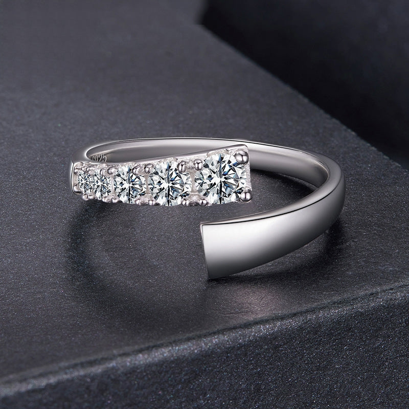 خاتم فضة عيار 925 بحجر موزانايت بتصميم مفتوح