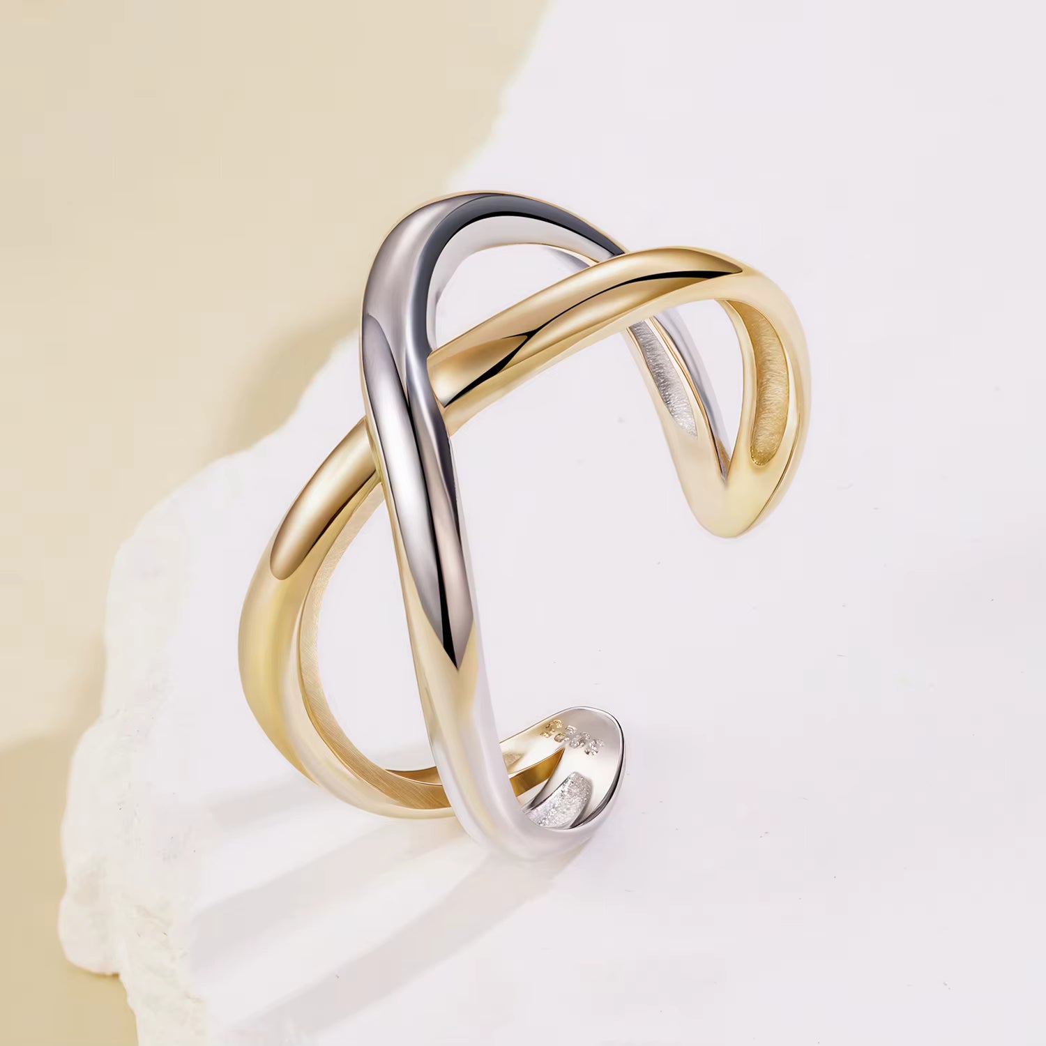 Elegant two-tone infinity ring, 925 silver