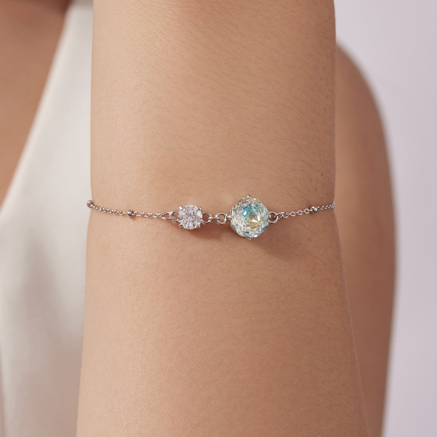 925 Sterling Silver Round Stone Bracelet