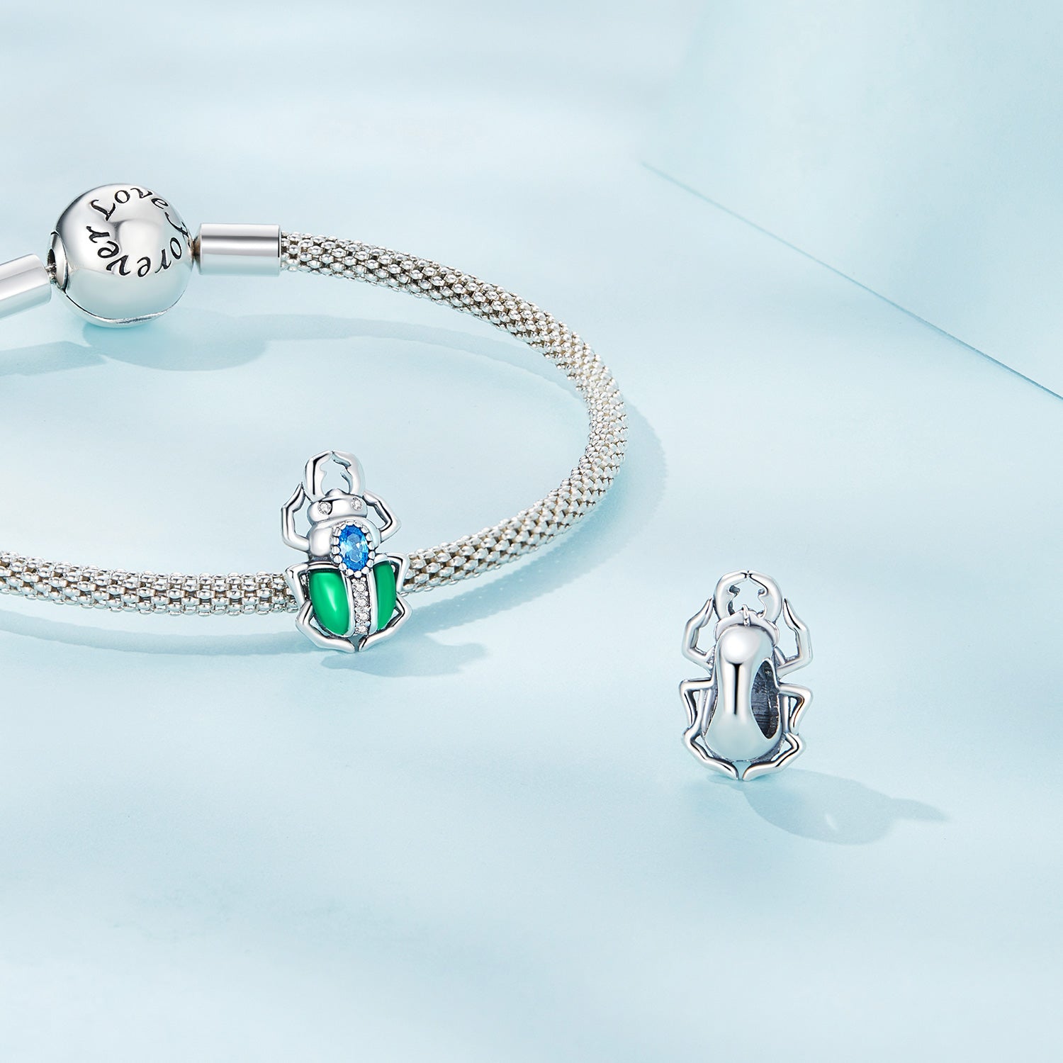 دلاية خنفساء فضة عيار 925 بحجر أزرق لامع