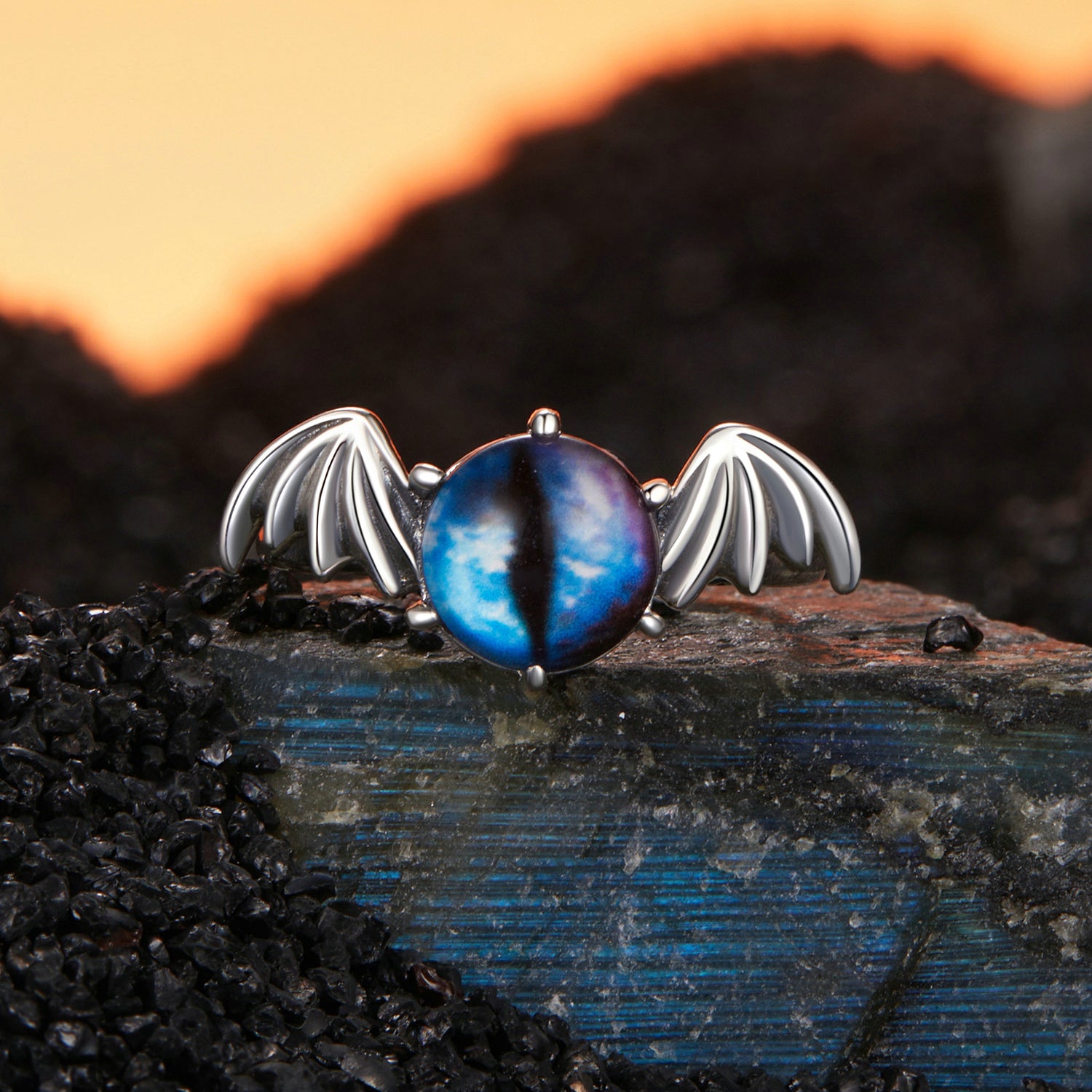 خاتم فضة 925 بتصميم أجنحة وفص أزرق