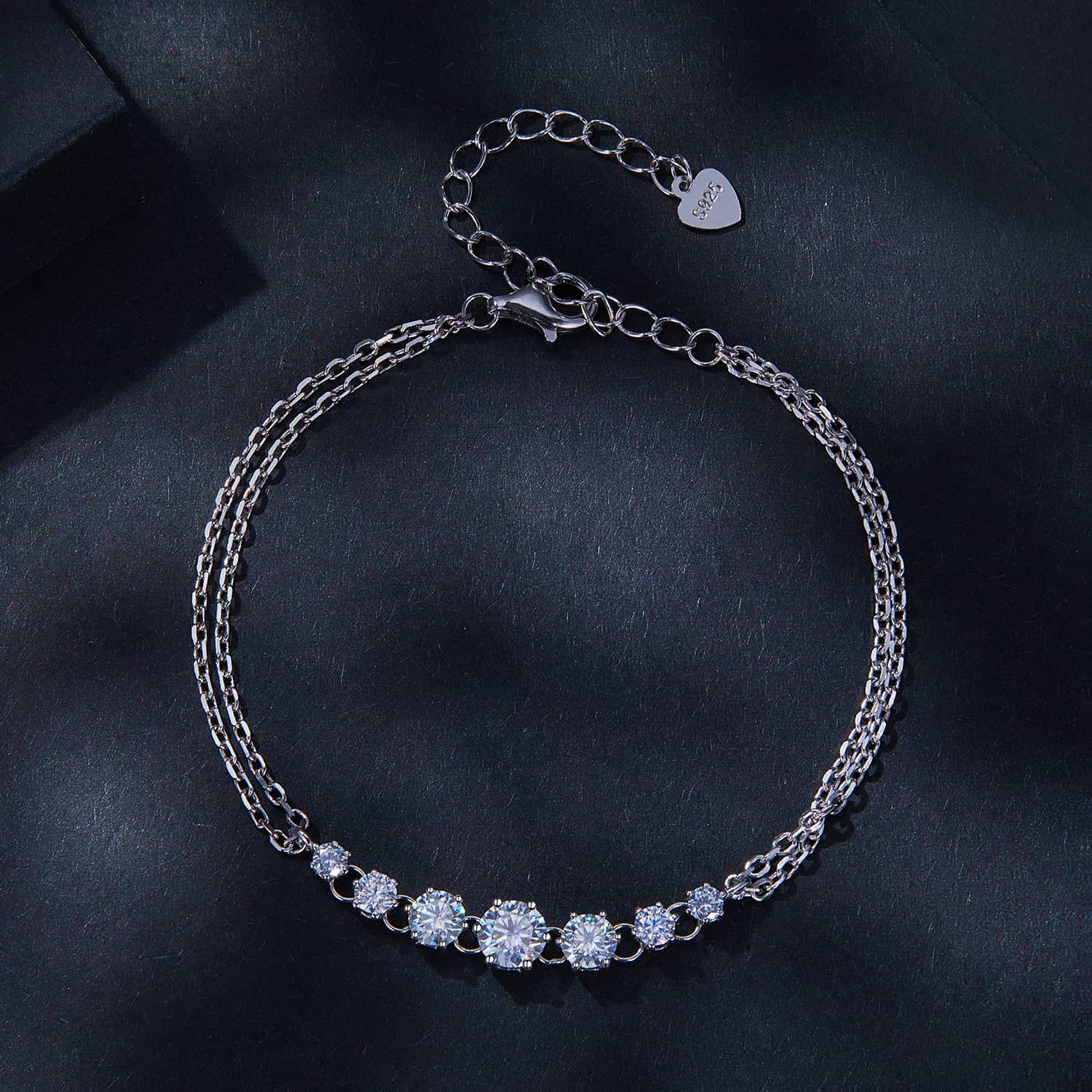 925 Sterling Silver Graduated Zircon Bracelet