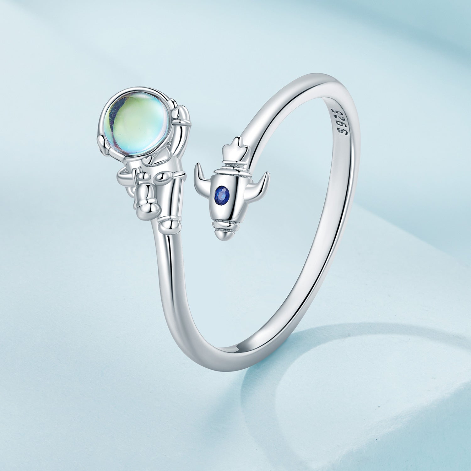 خاتم رائد الفضاء والصاروخ فضة عيار 925