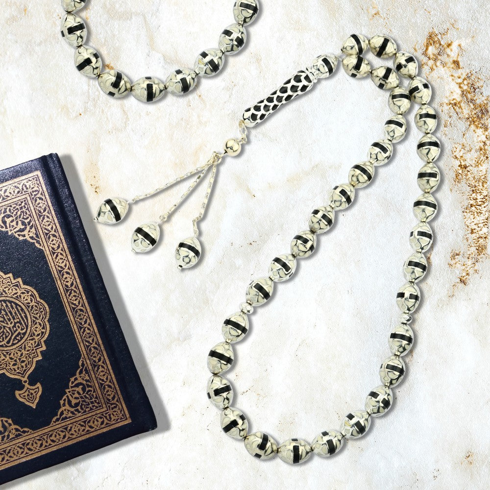 سبحه من الفضة مطعمه بالعاج , 33حبة